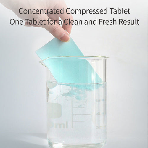 100-count Multi-Effect Floor Cleaning Wipes – Strong stain removal with a fresh scent 🌿